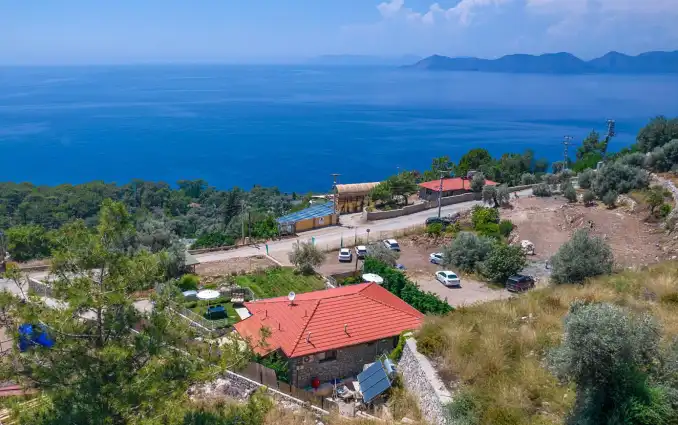 Villa Ahenk, Fethiye, Faralya'da 4 Kişilik Deniz Manzaralı Tatil Villası - Onlinevillam