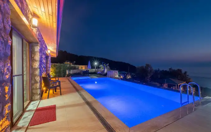 Villa Ahenk, Fethiye, Faralya'da 4 Kişilik Deniz Manzaralı Tatil Villası - Onlinevillam