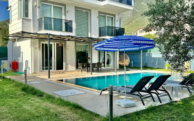Villa Tekeli B 